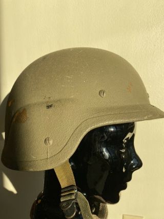 US Military Army PASGT Ballistic Combat Helmet Made with Kevlar Size MEDIUM 2