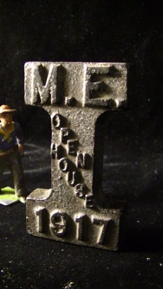 Antique I Shaped Cast Iron Paperweight With M.  E.  Open House 1917 260