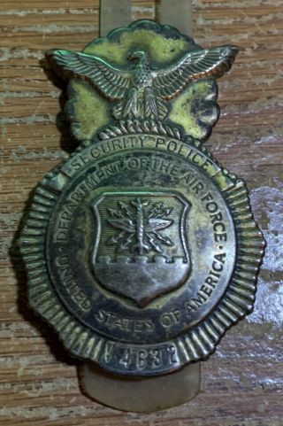 Vintage Department Of The Air Force Security Police Badge Pin Obsolete