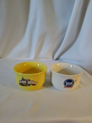 Hershey Candy Ice Cream Dish Bowl Yellow Kissables White York Peppermint Patty