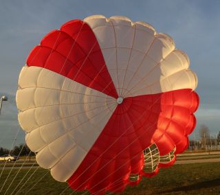 Security 26ft Round Parachute Reserve Canopy,  Security 150 Container Red/white