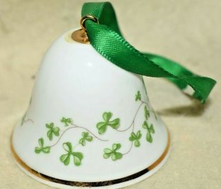 Estate Souvenir From Galeway Ireland Small Shamrock Bell Trimmed In Gold Look