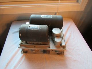 Wwii Radio Power Junction Box Tra Caa J - 68/arc - 3 T - 67 Transmitter R - 77 Receiver