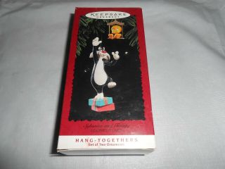1995 Hallmark Keepsake Hang - Togethers Looney Tunes Ornaments Sylvester Tweety