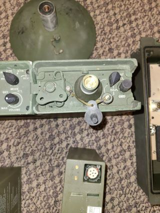 Hughes AN/PRC - 104 Military Radio Portable HF SSB & CW Transceiver set with extra 3
