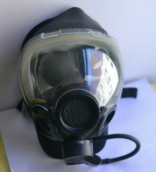 Msa Mcu - 2/p Gas Mask / / Includes Hycar Cover / Small