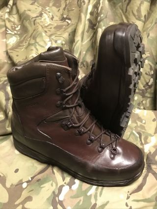 British Issue Brown Cold Wet Weather Iturri Boots Worn Once Size 11 L