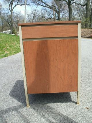 Vivant By: Simmons Vintage Mid Century Industrial Linear Metal Cabinet