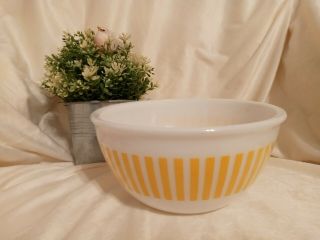 Vintage Hazel Atlas Yellow Candy Stripe White Milk Glass Mixing Nesting Bowl 8 "
