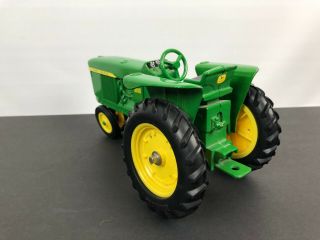 John Deere 3010 Diecast Toy Tractor 3