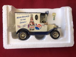 Pepsi Cola 1900s Golden Ford White Delivery Truck Diecast Bank - Golden Classics