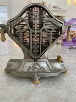 1929 Universal Brand Antique Art Deco Double Side Flipping Toaster