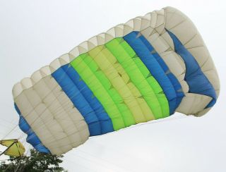 Raider - 220sq ft skydiving parachute canopy 9 cell F111 4
