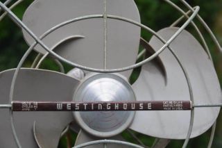 Vtg 1950s WESTINGHOUSE 2 - Speed 12” Oscillating Fan 12LA4 (4693) GREAT 2