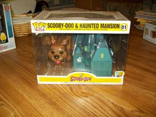 Funko Pop Town 50 Years Scooby - Doo & Haunted Mansion 01,