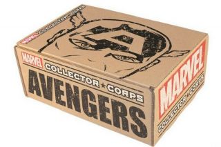 Sdcc 2015 Funko Marvel Collectors Corp Avengers Complete Box Size Xxl -