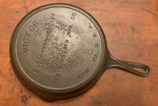 Griswold Victor No.  8 Cast Iron Skillet With Heat Ring Erie Pa. ,  U.  S.  A.
