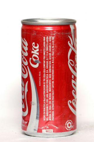 1990 Coca Cola can from Venezuela,  Italia ' 90 / Emiratos Arabes Unidos (UAE) 2