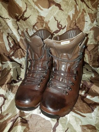 British Army Brown Altberg Defender Boots Issue Size 8w Uk