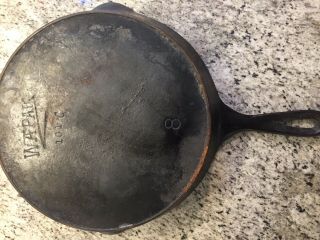 Wapak 101 C 8 Cast Iron Skillet With Z Logo - 1903 - 1926 Manufacture - No Spin