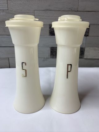 Vintage Tupperware White 6 " Hourglass Salt And Pepper Shakers With Flip Top Lids