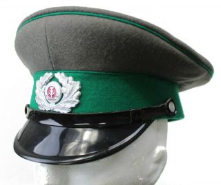 Ddr East German Army Border Guards Peaked Cap & Badge