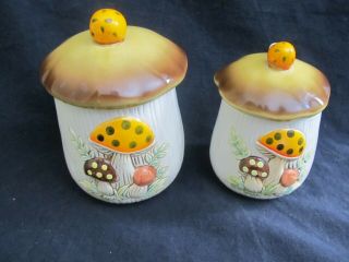 Vintage 1978 Sears Roebuck Merry Mushroom Canisters Set Of Two 6 " And 7 " High