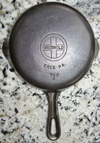 Griswold 702c Cast Iron Skillet 4 Small Logo Flat Bottom 7 " Pan Cleaned