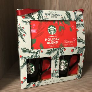 2 Starbucks Ceramic Mugs & Starbucks Holiday Blend Ground Coffee 2020 Gift Set 2