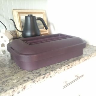 Iris Schwartz Design Cupcake Cake Travel Carrier Box Container Dark Purple