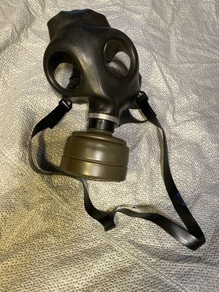 Vintage Israeli Gas Mask W/ Filter And Box