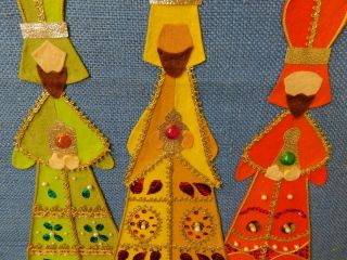 Mid century mixed media textile Nativity scene 3 Wise Men wall hanging vintage 3
