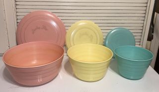 Set Of 3 Vintage Plastic Stanley Flex Mixing Storage Bowls With Lids - 1950 