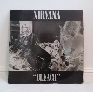 Nirvana Bleach Signed By Kurt Cobain,  Dave Gorhl And Krist Novoselic