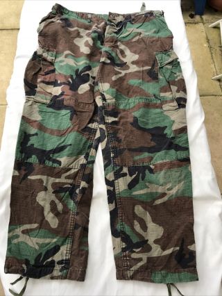 Vintage Us Army Woodland Camo Combat Trousers Size Large Short.  266
