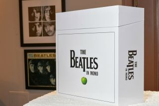 The Beatles In Mono Vinyl Box Set (14 Discs,  Sep - 2014)