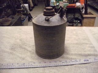 Vintage Galvanized 1 Gallon Metal Kerosene/ Gas Can Wood Handle,