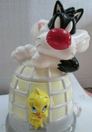 Looney Tunes Sylvester And Tweety Cookie Jar 1995