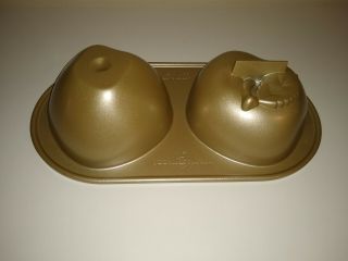 Nordic Ware Large Single 3d Apple Cake Pan (5 Cups) Gold Finish,  Minty