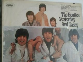 Beatles yesterday and today butcher cover partial peel in good, 4