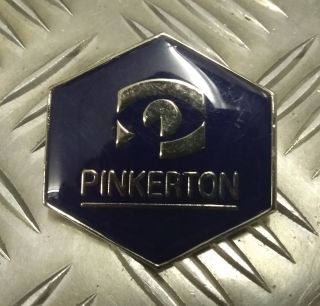 Issue Pinkerton Security Metal Cap Hat / Breast / Badge With Split Pin