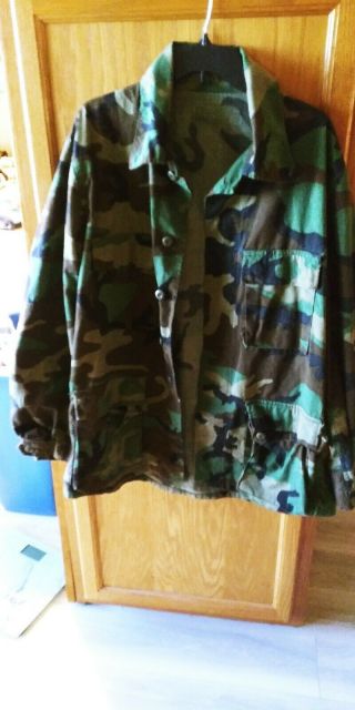 Us Army Vintage Camo Bdu Shirt Woodland.  Large/long