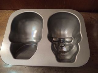 Nordic Ware 3 - D Skull Cake Pan Mold,  Halloween,  Gothic,  Pirate,  Skeleton Treat