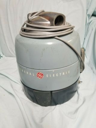 Vintage General Electric Canister Vacuum Model V12c1 Made In Usa Read Desc