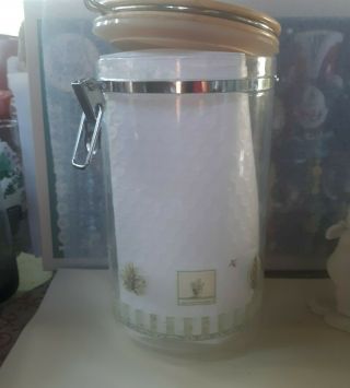 Pfaltzgraff Naturewood Acrylic Large Canister W/wood Cover & Seal Lock Lid Rare