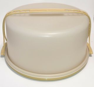 Large Tupperware Harvest Gold Maxi Cake Taker With Carry Handle 1256