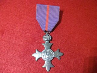 Order of the British Empire hallmark O.  B.  E.  G.  R.  I.  For God and the Empire Medal 2