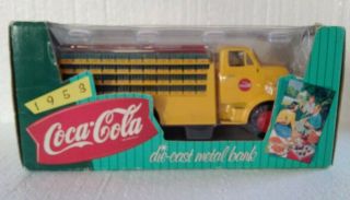 Vintage Coca - Cola Coke 1995 Ertl 1953 Die Cast Metal Delivery Truck Bank B592