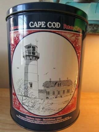 Old Cape Cod Potato Chips Metal Tin Chatham Light & Nobska Light Wood 