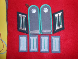 Sb343 East German Border Guards Shoulder Boards And Collar Tabs Of A Gefreiter
